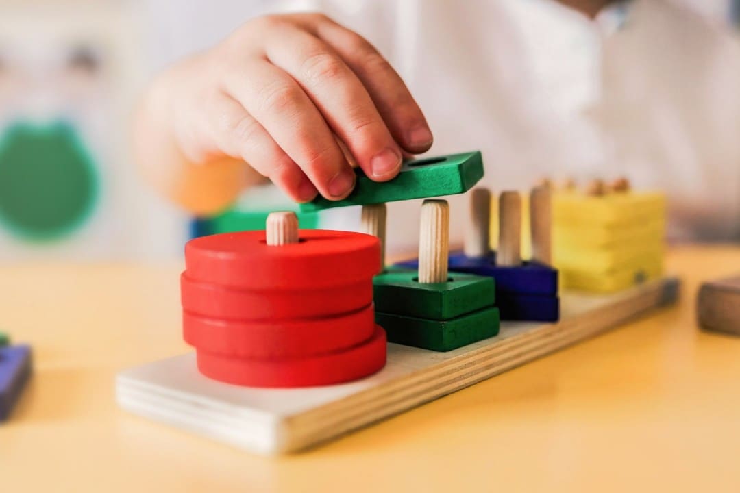 Choosing Between Public and Private Preschool: A Guide for Parents Focused on Early Education - Early Advantage Developmental Child Care Center LLC