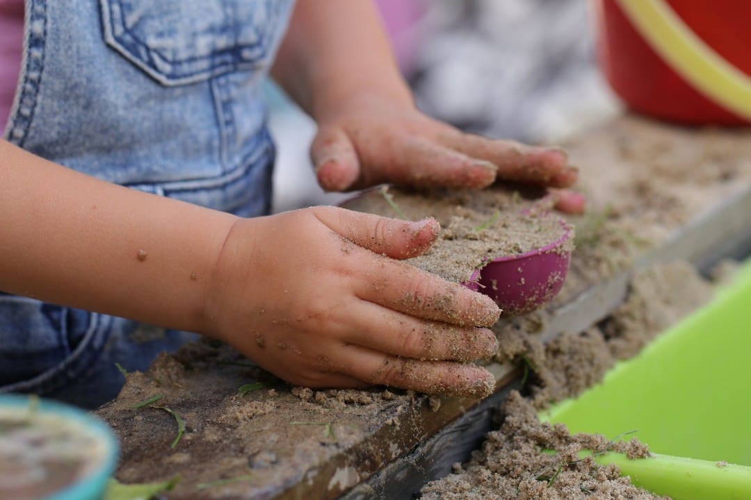 Why is it OK That Your Child Comes Home Dirty After Outside Time? - Early Advantage Developmental Child Care Center LLC